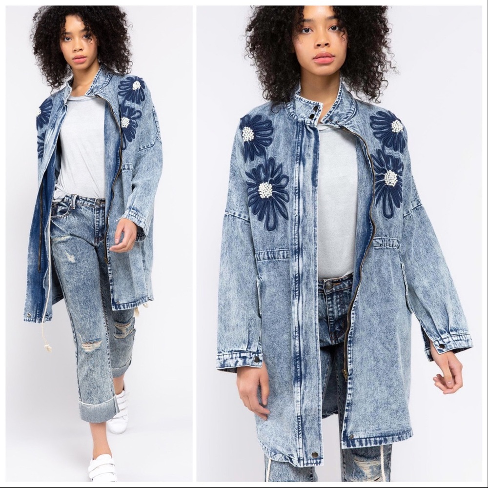 POL Oversized 80’s Stone Washed Denim Coat - Picture 5 of 7
